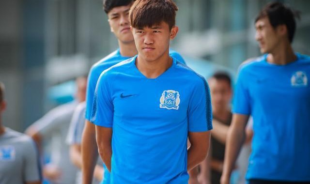 开云-广州城官方：陈俊乐膝关节受伤 确认将赛季报销