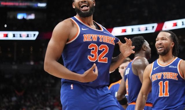 开云网页版-尼克斯找替罪羊唐斯被摆上货架 他还能拿来交换字母哥吗？