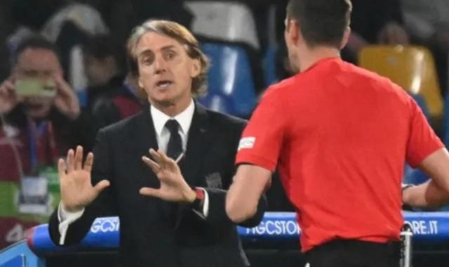 开云-曼奇尼解释辞职原因，炮轰意大利足协主席