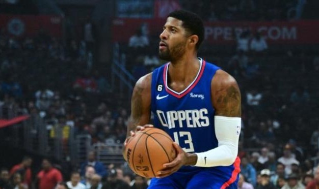 开云网页版-3分钟落后14分上演逆转 防守丢失令快艇难言高兴