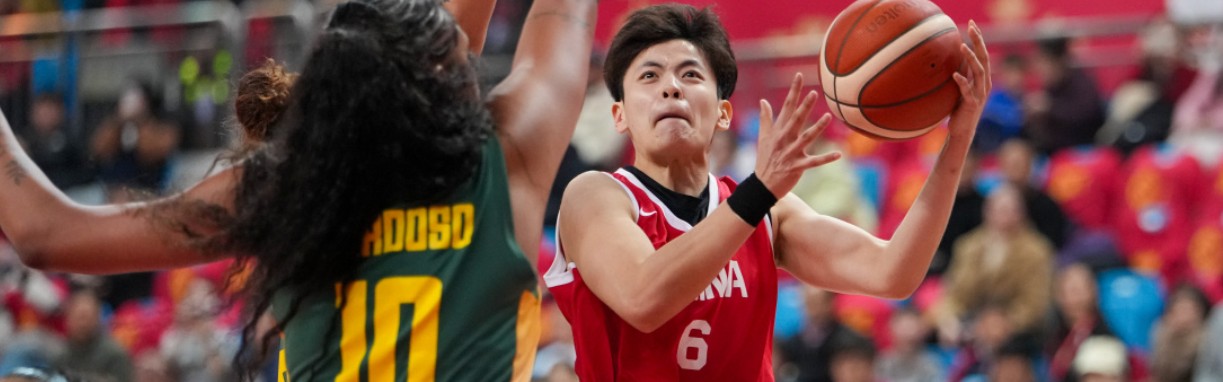 领先19分被追平！险些遭遇逆转，中国女篮问题很多