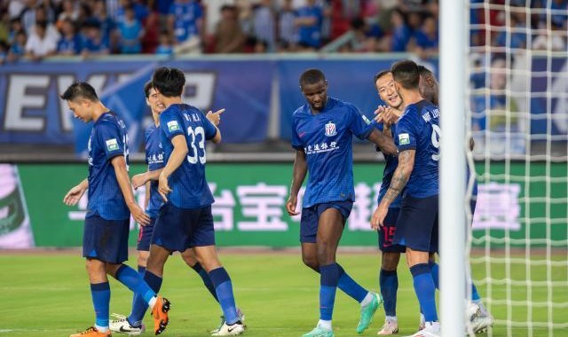 开云登录入口-申花遭遇人员危机 马纳法休赛两月斯卢茨基迎考验