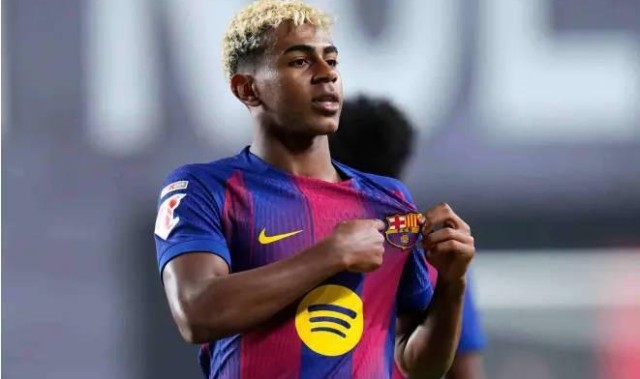 开云登录入口-世体：亚马尔因身体不适缺席训练，但出战塞维没有风险