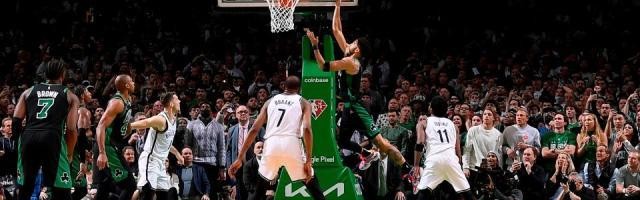 花园球馆见证历史时刻 关键攻防浓缩绿军蜕变之路